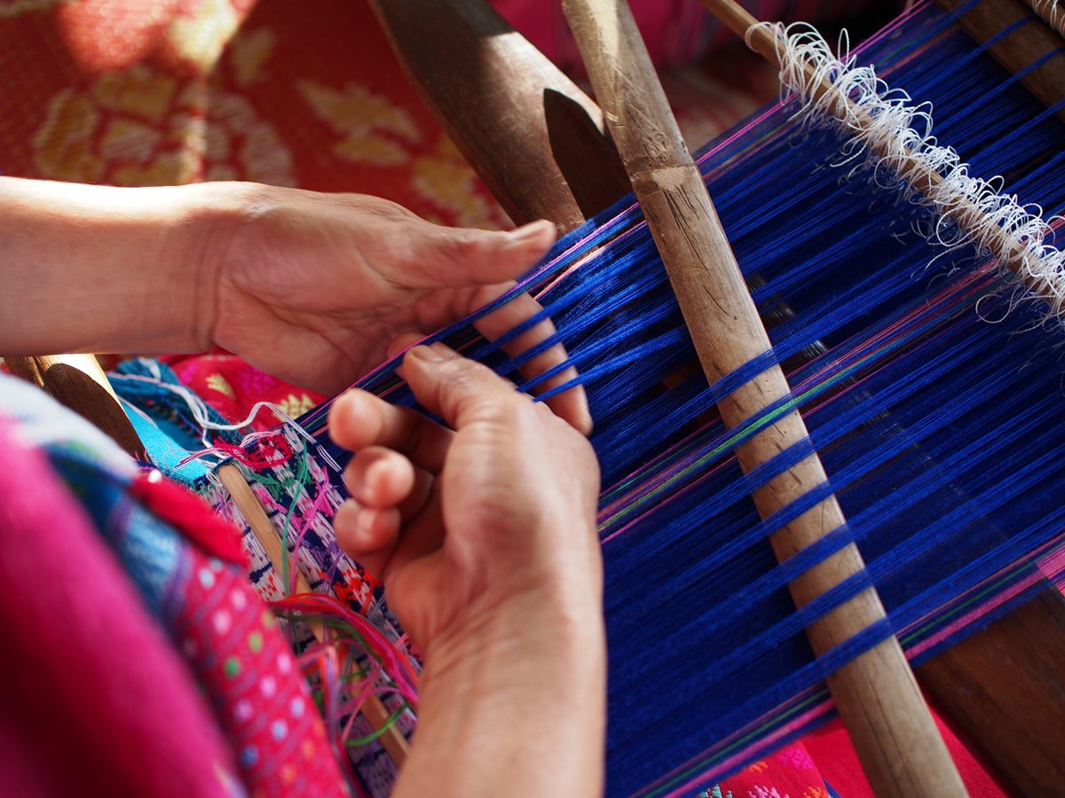 Celebrating the Artistry of Indian Craftsmen: How Eco Cottage is Reviving Traditional Handicrafts